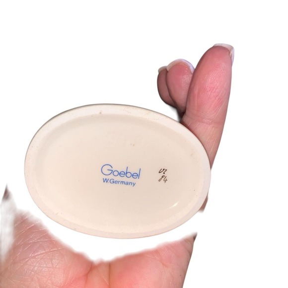 Goebel Hummel Surprise Hansel und Gretel #94 3/0 TMK 6 - Picture 3 of 3